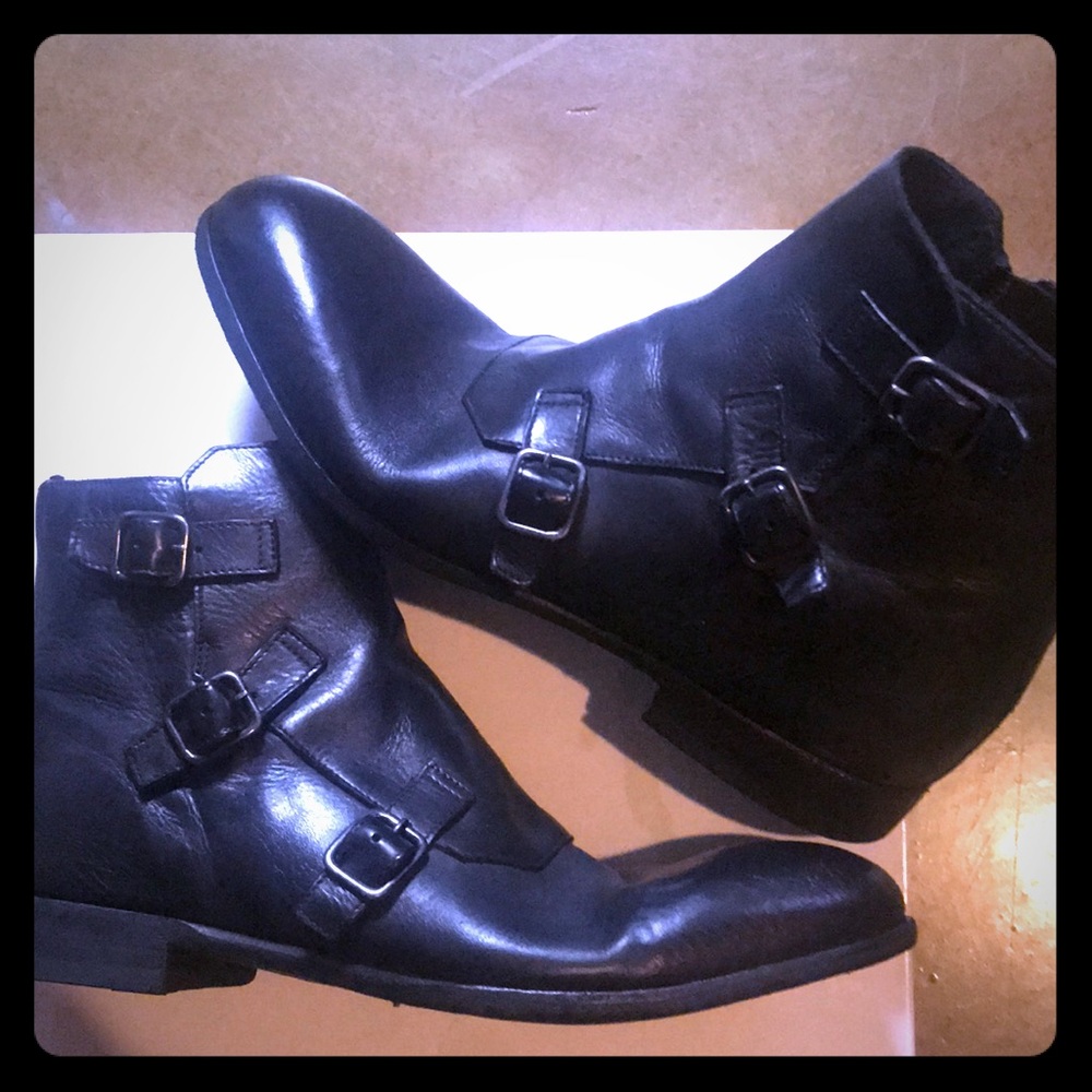 Alexander McQueen Men’s Boots